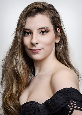 Bethany Kimm 1-2-(WEB ONLY)