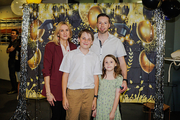 snj 241203 y6 graduation 105-(WEB ONLY)