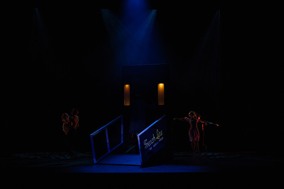 waapa 220609 mack and mabel 671-(PROOF ONLY)