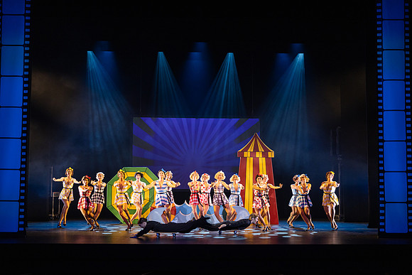 waapa 220609 mack and mabel 430-(PROOF ONLY)