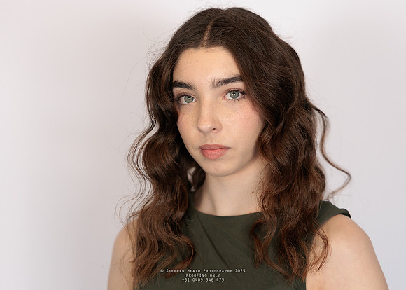 headshots 250807 kristen-118-(PROOF ONLY)
