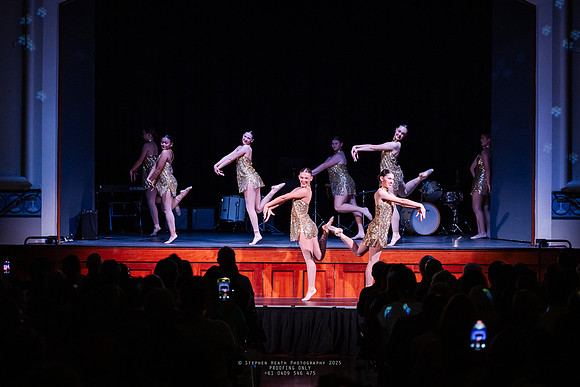 csc 250528 cabaret 104-(PROOF ONLY)