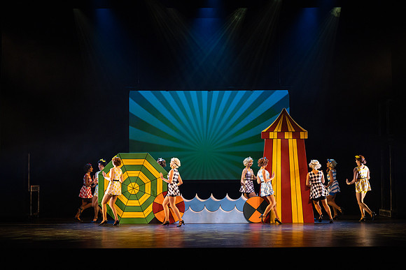 waapa 220609 mack and mabel 410-(PROOF ONLY)