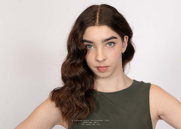 headshots 250807 kristen-173-(PROOF ONLY)
