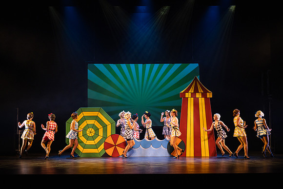 waapa 220609 mack and mabel 408-(PROOF ONLY)