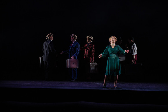 waapa 220609 mack and mabel 183-(PROOF ONLY)