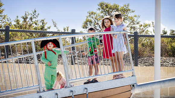 uqwa 240505 east of the beach 105-(WEB ONLY)