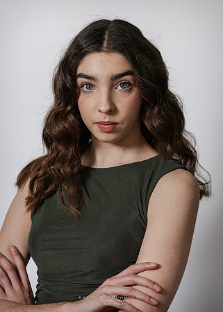 headshots 250807 kristen-239-(PROOF ONLY)