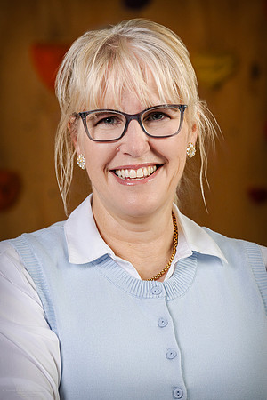 helen cooper 2-(PROOF ONLY)