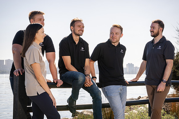 lpv 250414 team 165-(WEB ONLY)