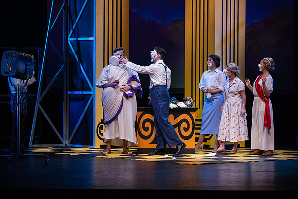 waapa 220609 mack and mabel 301-(PROOF ONLY)