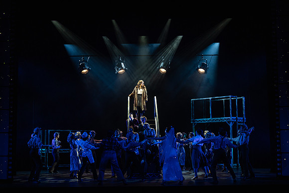 waapa 220609 mack and mabel 528-(PROOF ONLY)