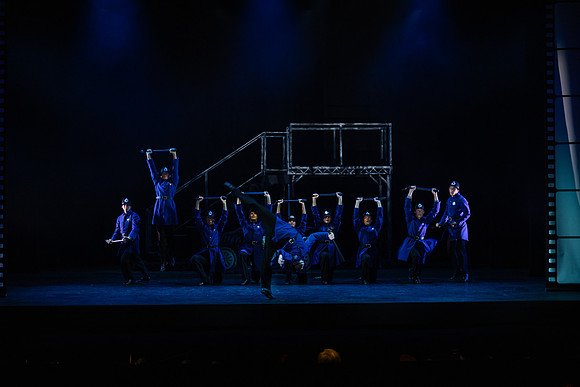 waapa 220609 mack and mabel 635-(PROOF ONLY)