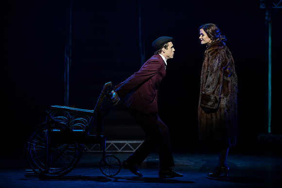 waapa 220609 mack and mabel 510-(PRINT ONLY)