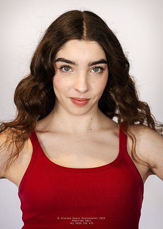 headshots 250807 kristen-73-(PROOF ONLY)