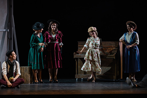 waapa 220609 mack and mabel 169-(PROOF ONLY)