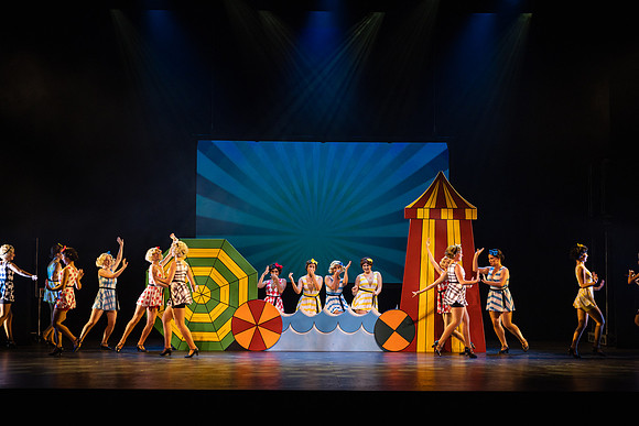 waapa 220609 mack and mabel 403-(PROOF ONLY)
