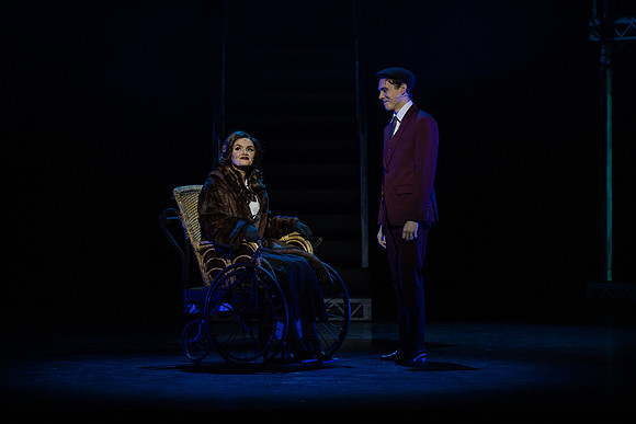 waapa 220609 mack and mabel 508-(PROOF ONLY)