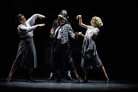 waapa 220609 mack and mabel 605-(PROOF ONLY)