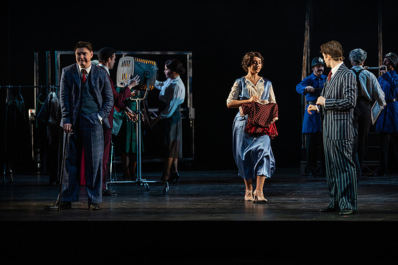waapa 220609 mack and mabel 555-(PROOF ONLY)