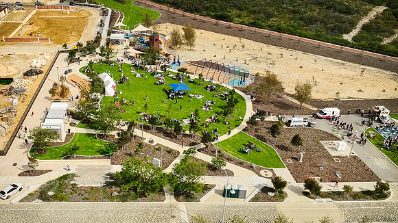 sat 241019 catalina napoli park 92-1-(WEB ONLY)