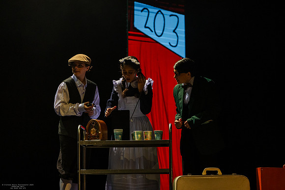 nc 250731 emil & the detectives 320-(PROOF ONLY)