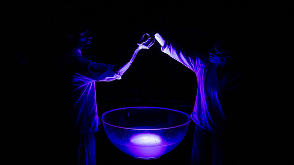waapa 250411 defying gravity 197-(PRINT ONLY)