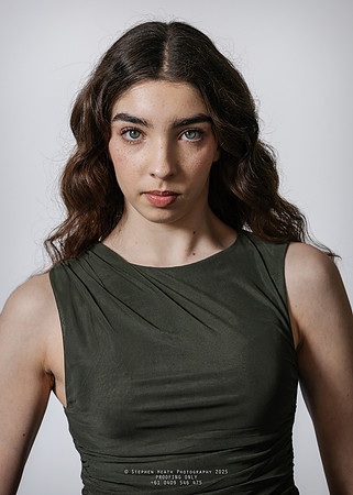 headshots 250807 kristen-208-(PROOF ONLY)