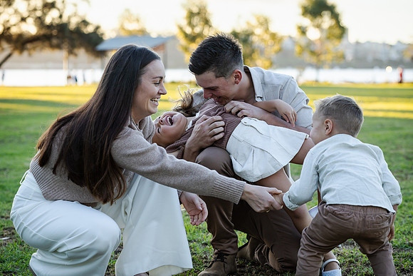fam 250419 dawyer 141-(WEB ONLY)