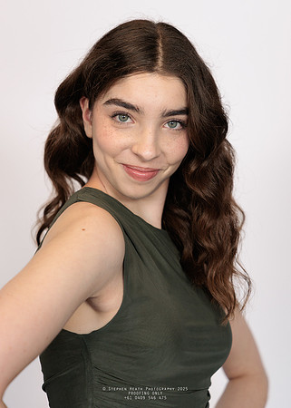 headshots 250807 kristen-188-(PROOF ONLY)