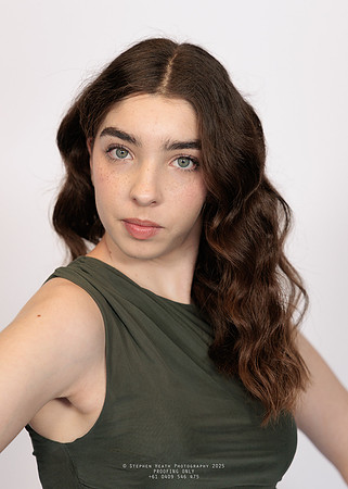 headshots 250807 kristen-196-(PROOF ONLY)