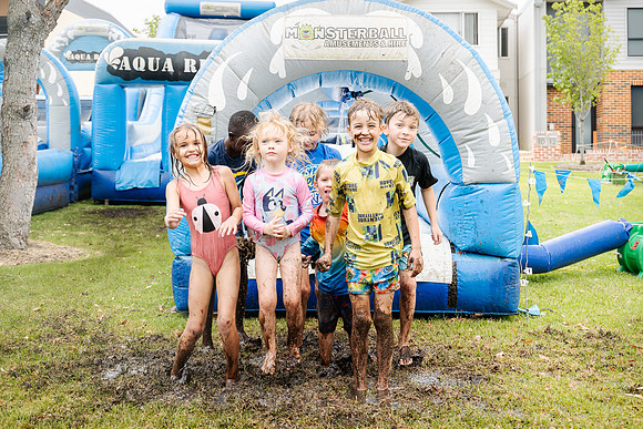 sat 250121 clementine summer splashdown 192-(WEB ONLY)