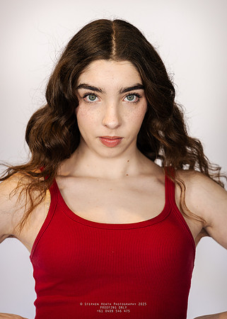 headshots 250807 kristen-71-(PROOF ONLY)