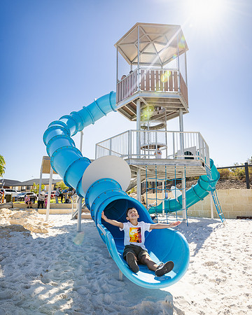 uqwa 240505 east of the beach 118-(WEB ONLY)
