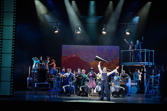 waapa 220609 mack and mabel 265-(PROOF ONLY)