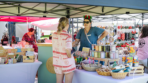 sat 241207 eden xmas market 40-(WEB ONLY)