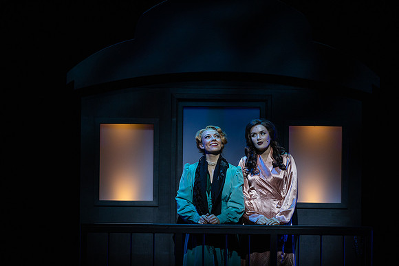 waapa 220609 mack and mabel 215-(PROOF ONLY)