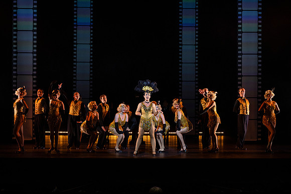 waapa 220609 mack and mabel 715-(PRINT ONLY)