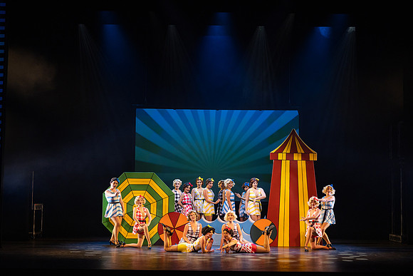 waapa 220609 mack and mabel 414-(PROOF ONLY)