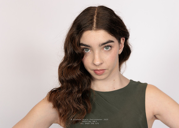 headshots 250807 kristen-172-(PROOF ONLY)