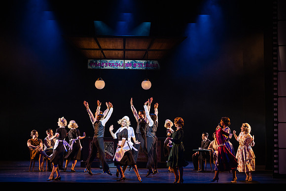 waapa 220609 mack and mabel 130-(PROOF ONLY)