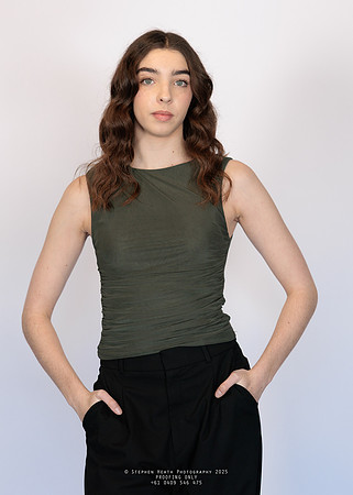 headshots 250807 kristen-93-(PROOF ONLY)