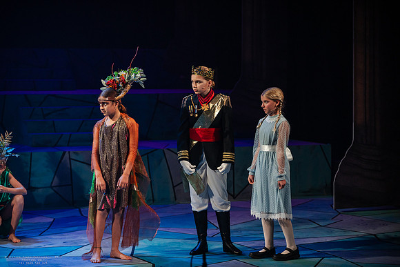 pc 240911 frozen jnr 83-(PROOF ONLY)