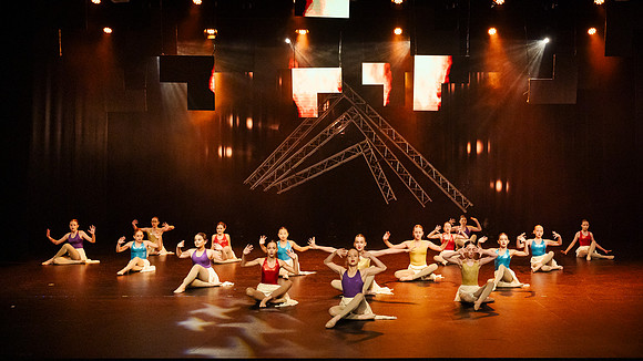 nc 241021 dance showcase kaleidoscope 395-(PRINT ONLY)