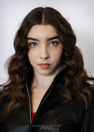 headshots 250807 kristen-48-(PROOF ONLY)