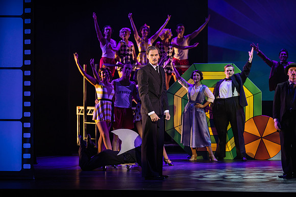 waapa 220609 mack and mabel 477-(PROOF ONLY)