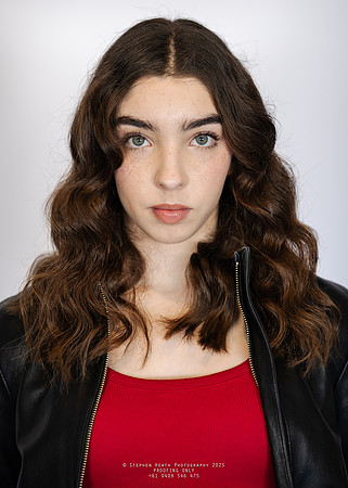 headshots 250807 kristen-12-(PROOF ONLY)