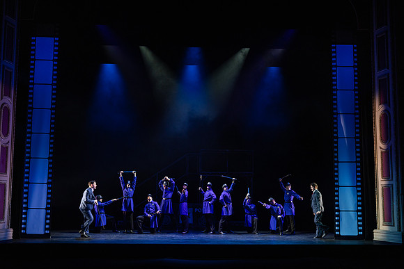 waapa 220609 mack and mabel 640-(PROOF ONLY)