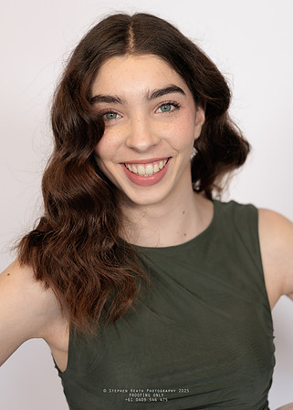 headshots 250807 kristen-152-(PROOF ONLY)