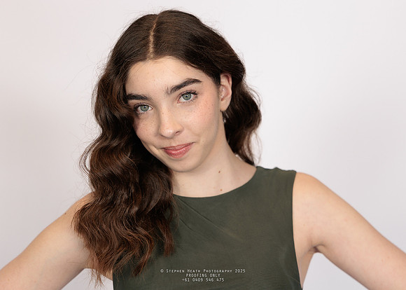 headshots 250807 kristen-183-(PROOF ONLY)